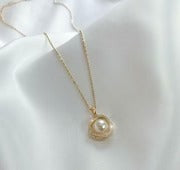 Charming Pendant